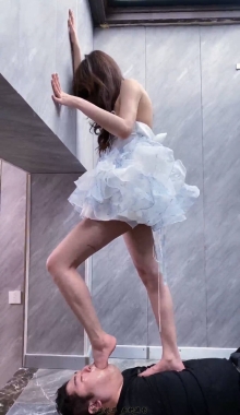 ����������Ϧ��Ůȹ��ѵɫ��